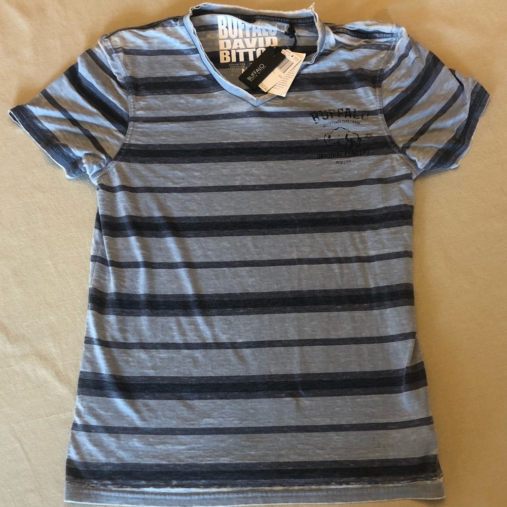 Buffalo tee NWT